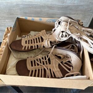 Free People Tan and Brown Moccasins